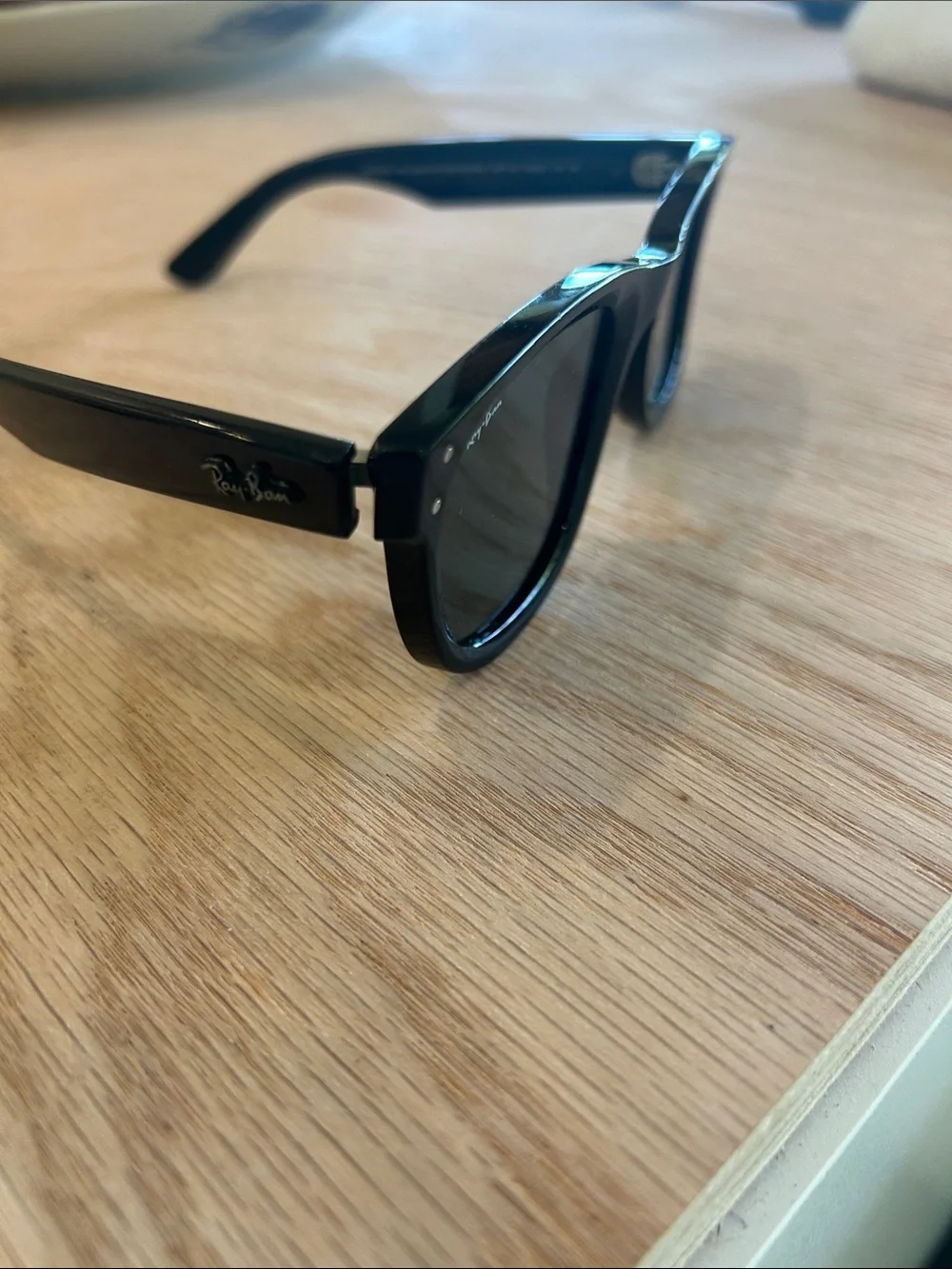 Ray-Ban Black Men’s Rectangular Sunglasses